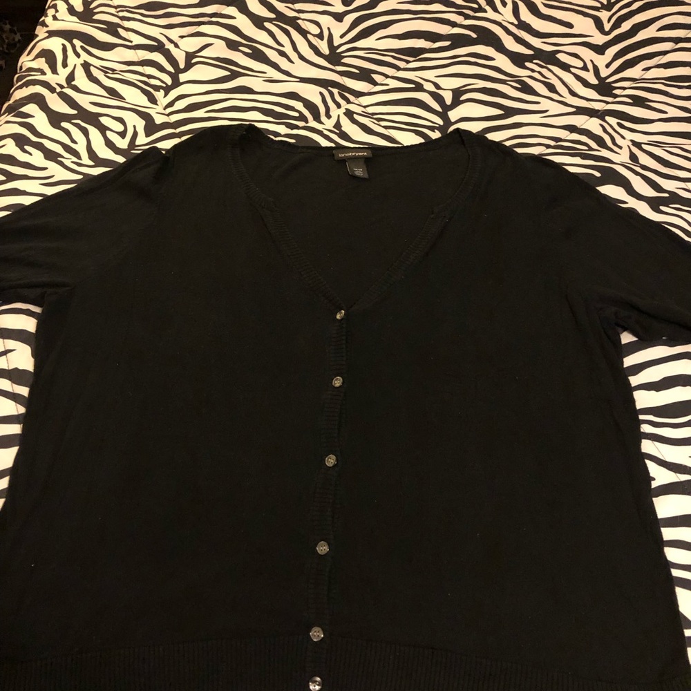 Lane Bryant sz 26/28 black v-neck button up cardigan sweater.